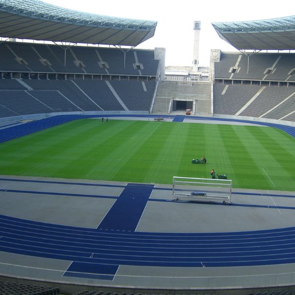 Small_Square_Image_Olympiastadion_Berlin