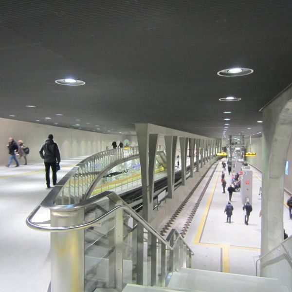 Gare métro Breslauer Platz, Köln